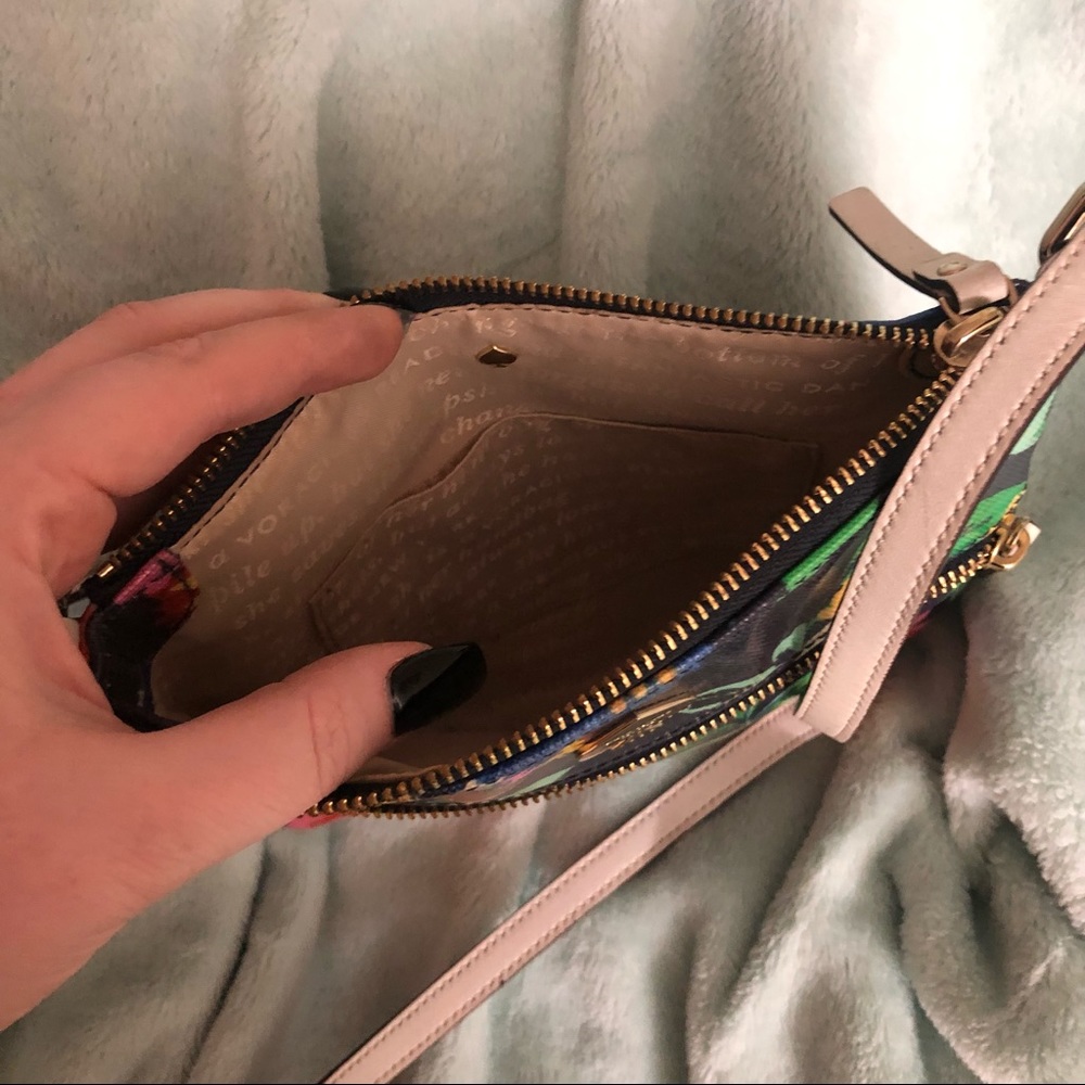 Kate Spade ♠️ Floral Purse - Picture 5 of 5